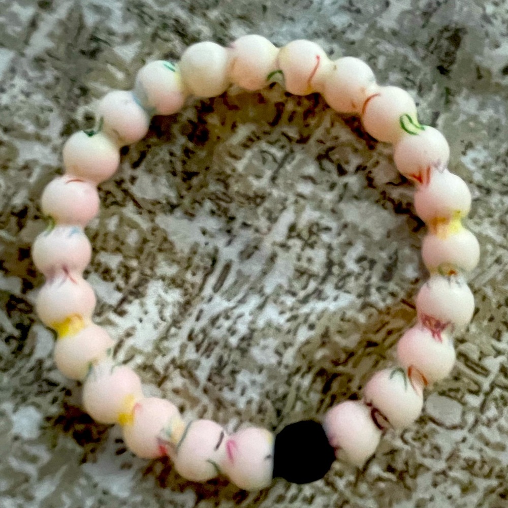 NWOT LOKAI LOVE BRACELET ❤️💜🫶       SIZE: SMALL💥 SPIRITUAL BRACELET 💥